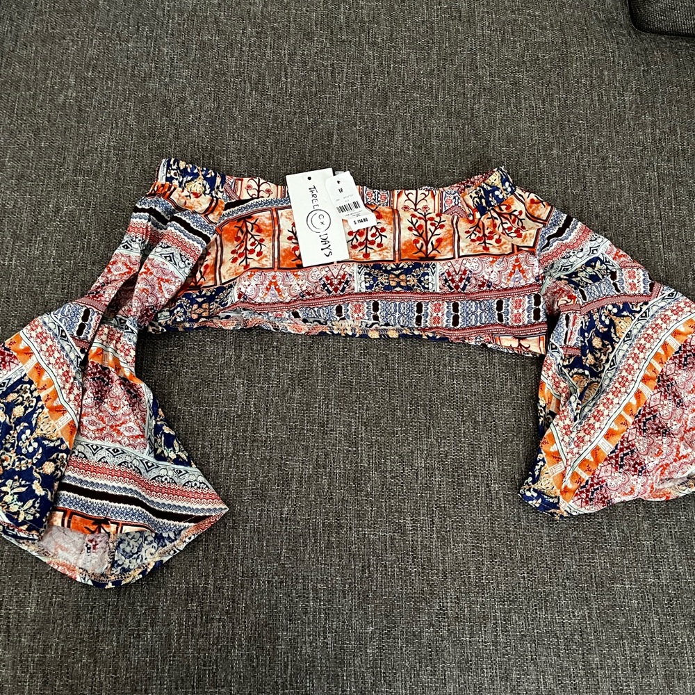 Three Days crop top size X small